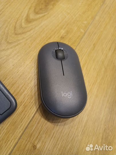 Беспроводная мышь и клавиатура Logitech