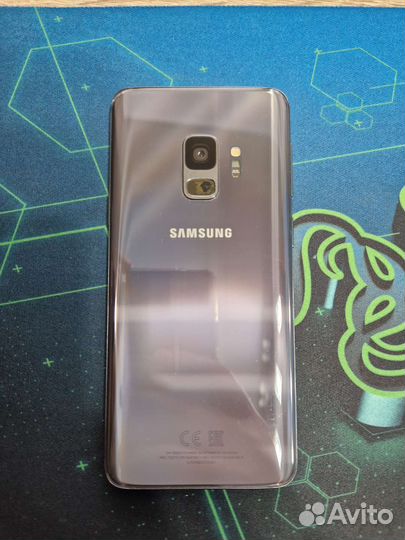 Телефон Samsung s9