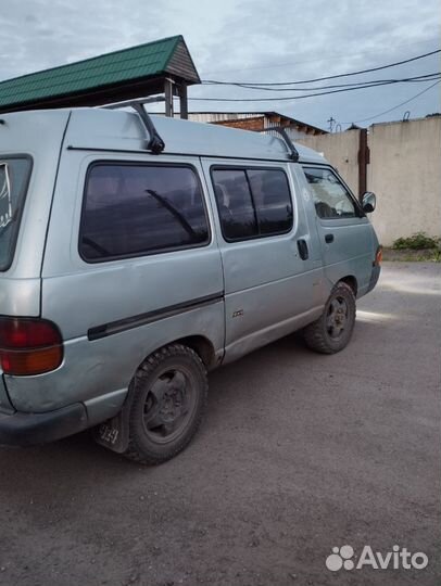 Toyota Lite Ace 2.0 AT, 1995, 388 000 км