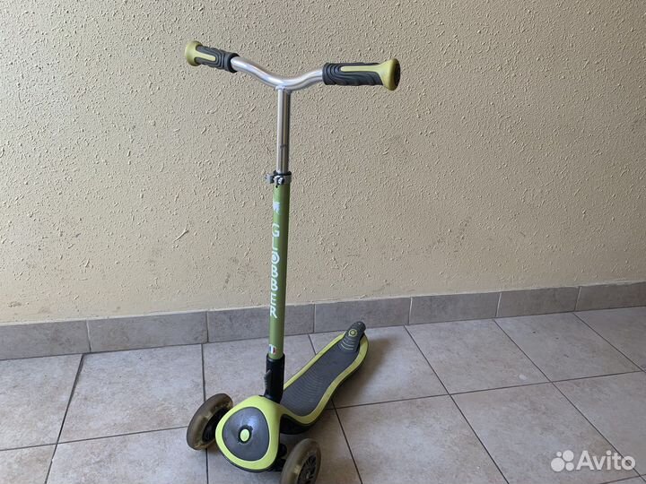 Самокат трехколесный globber салатовый Б/У