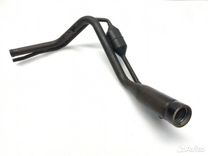 Горловина топливного бака Chevrolet Cruze седан