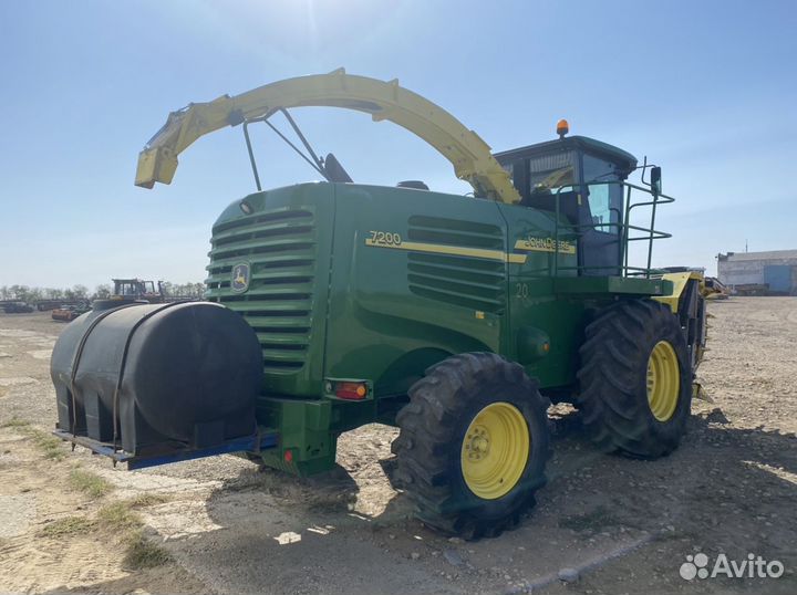 Комбайн John Deere 7000 Series, 2007