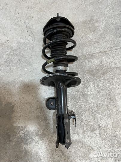 Амортизатор Toyota corolla