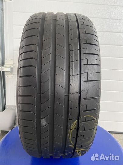 Pirelli P Zero PZ4 255/35 R20 93Y