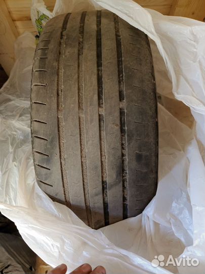 Bridgestone Blizzak Revo2 215/50 R17