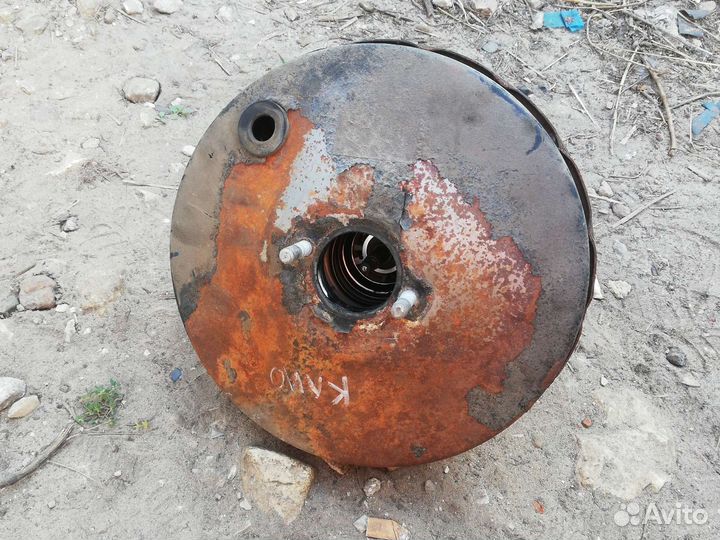 Вакуумный усилитель тормозов Рено Клио 2