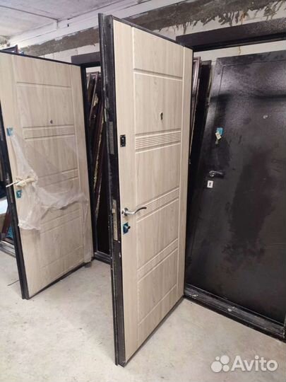 Входные двери 86 и 96