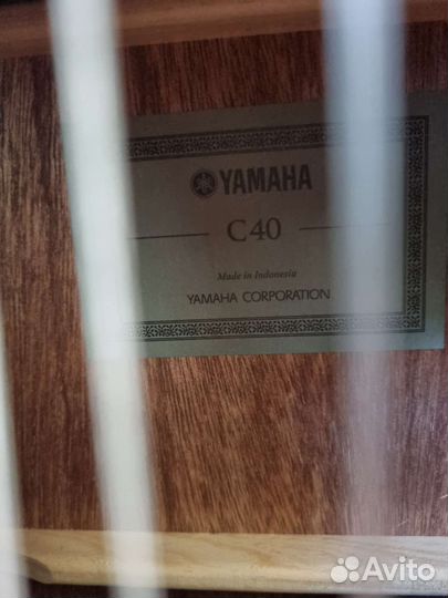 Гитара yamaha C40