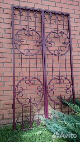 Дверь металлическая, деревянная, решетки кованые