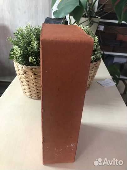 Кирпич полнотелый М 200