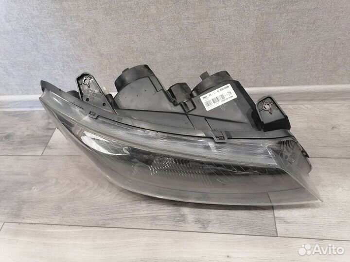 Geely emgrand FE 1 EC 7 Фара передняя правая