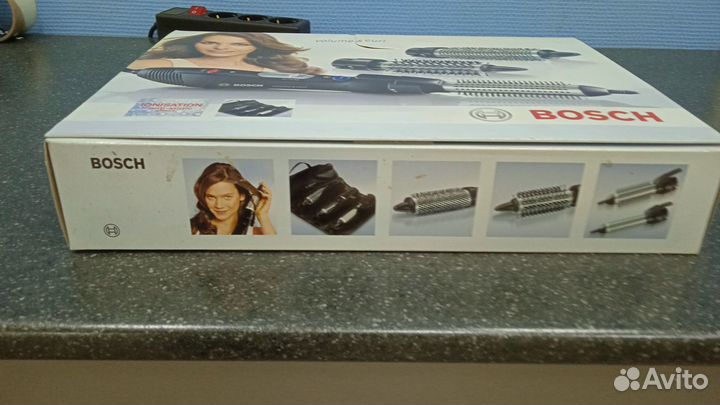 Фен-щетка новая Bosch PHA2662