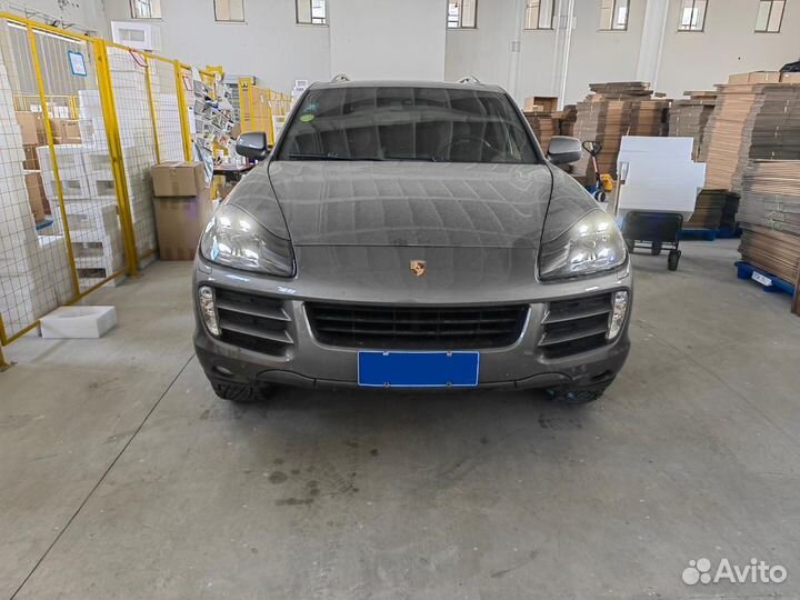 Светодиодные фары на Porsche Cayenne 2007-2010 LED