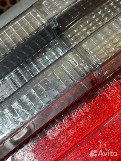 Фонари задние Mercedes-Benz E280 W124 104.942 1994