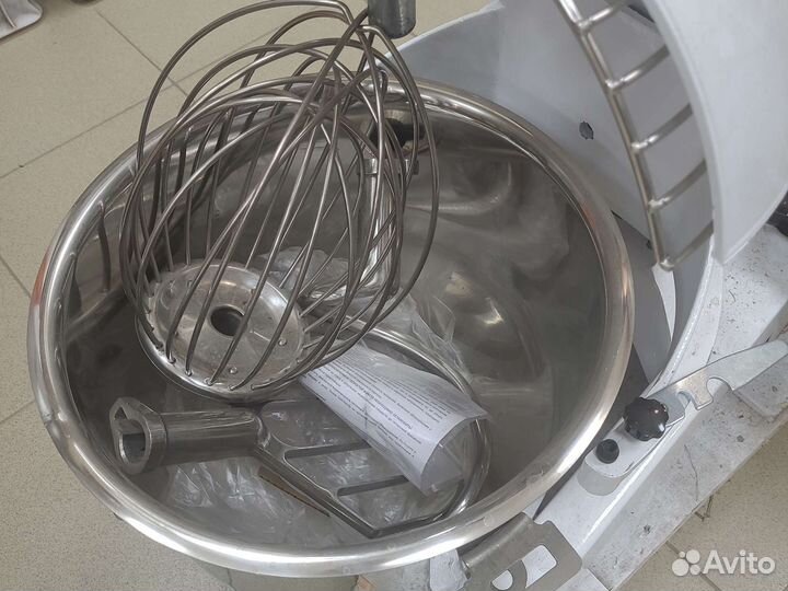 Миксер планет 20л новый