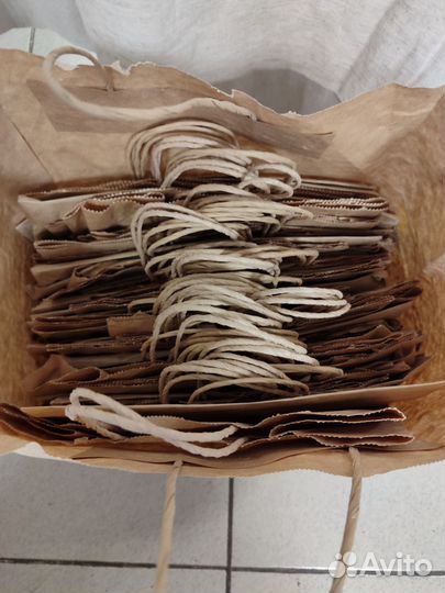 Крафтовые пакеты с ручками б/у много