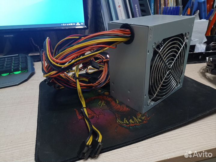 Блок питания на 550w