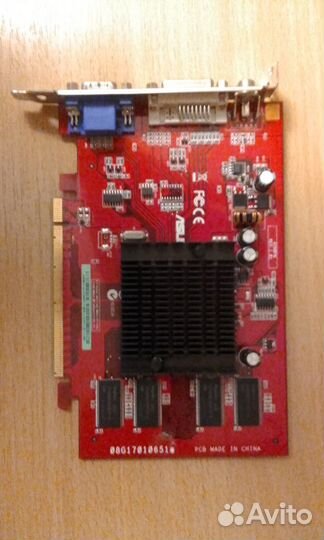 Адаптеры и детали для компьютера