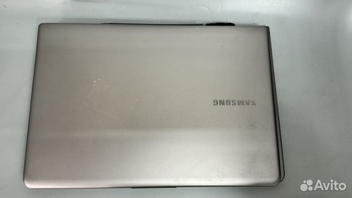 Нерабочий ноутбук Samsung NP530U3B