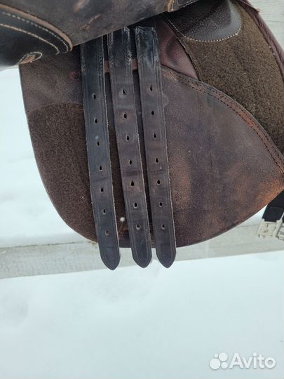 Седло для лошади