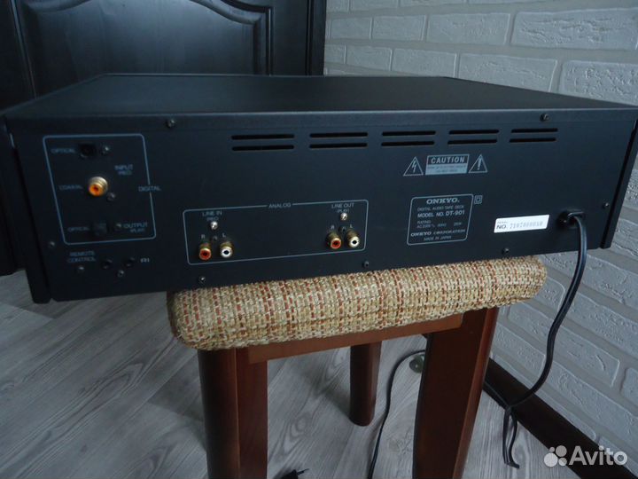 Комплект аппаратуры Onkyo integra R1