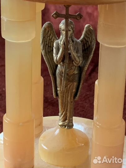 Фигурки церковная из селенита ангел