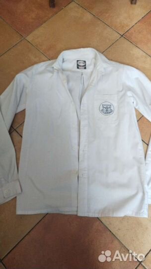 Рубашки школьные 140-146 и 152