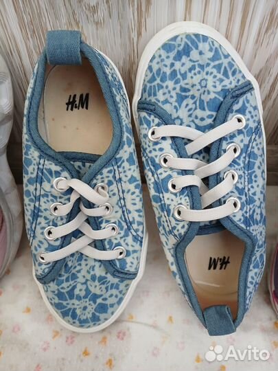 Сандалии для девочки кеды тапочки