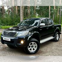 Toyota Hilux 3.0 AT, 2012, 254 000 км, с пробегом, цена 2 200 000 руб.