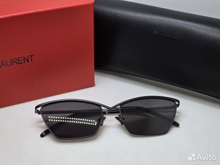 Солнцезащитные очки женские saint laurent