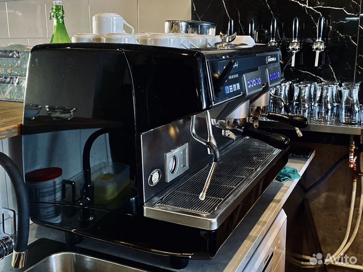 Кофемашина nuova simonelli aurelia 2gr