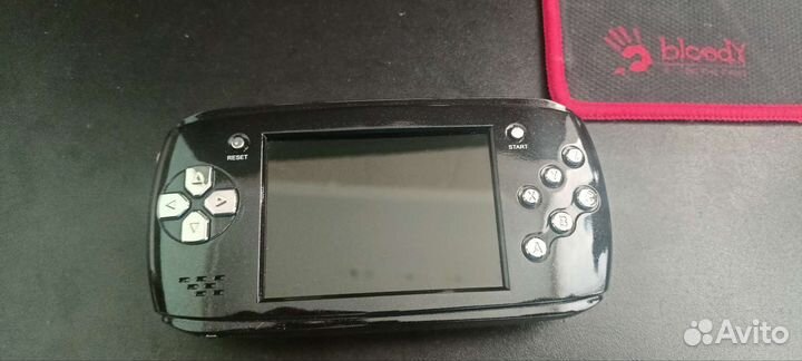 Портативная sega на кариках