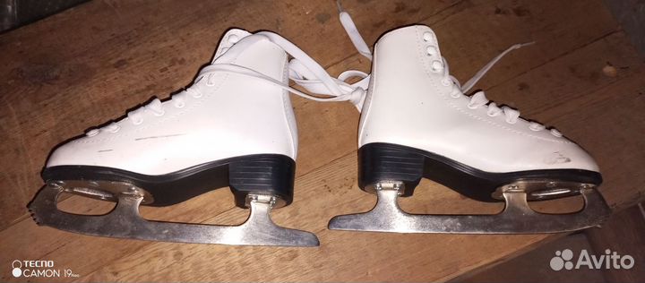 Коньки фигурные размер 29