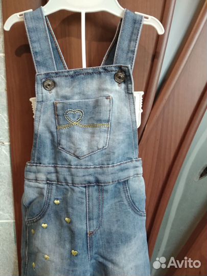 Джинсовый комбинезон для девочки