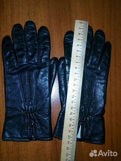 Перчатки