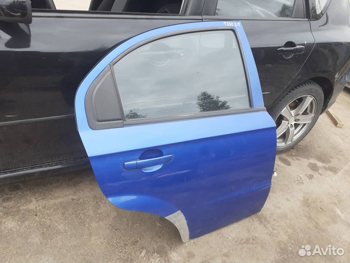 Дверь задняя правая Chevrolet Aveo T250 седан