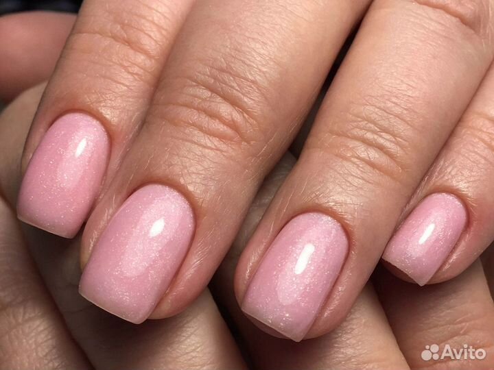 Маникюр, педикюр, наращивание ногтей