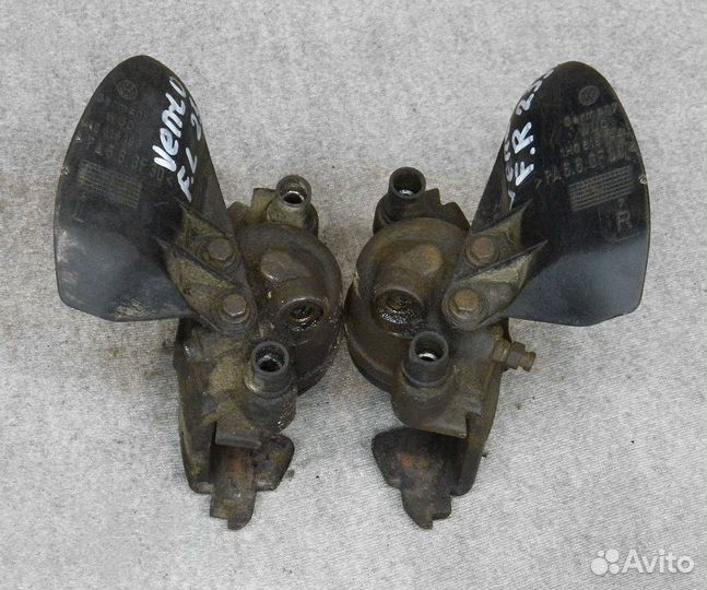 Суппорт передний левый VW Vento