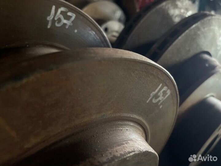 Тормозной диск Peugeot 308 4E / 4B 5FT 2010