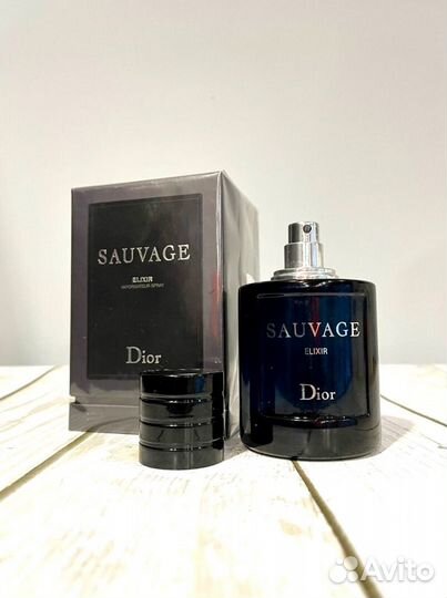 Парфюм для мужчин Christian Dior Sauvage Elixir