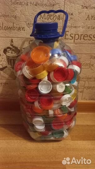 Крышечки от пластиковых бутылок