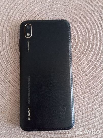 HUAWEI Y6 (2019), 2/32 ГБ