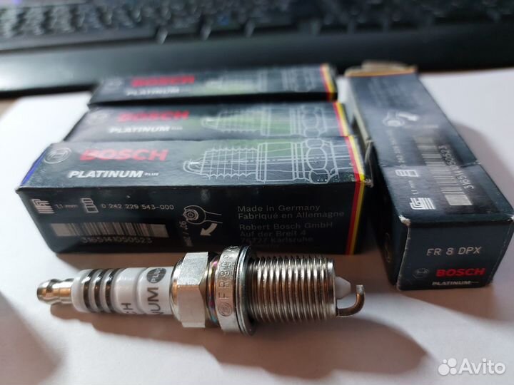 Свечи зажигания FR8DPX bosch Platinum+ новые