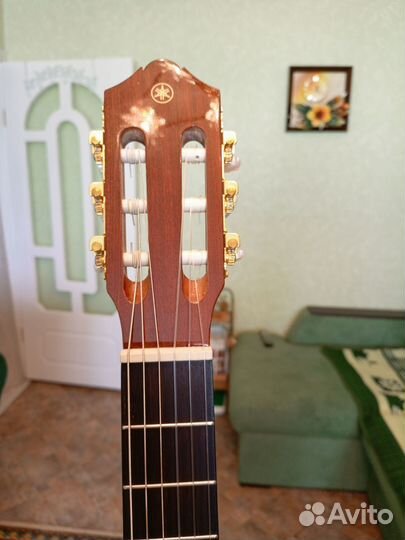 Классическая гитара Yamaha Y-C80
