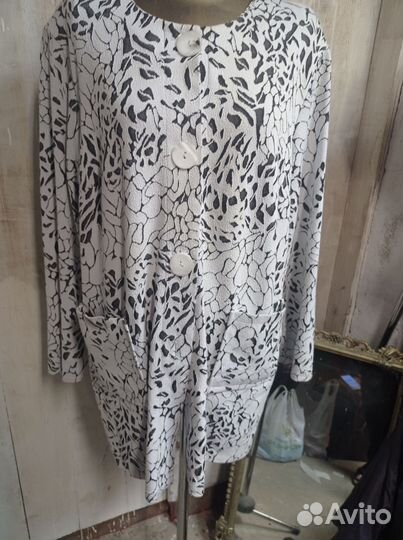 Новый трикотажный жакет 56-58 р