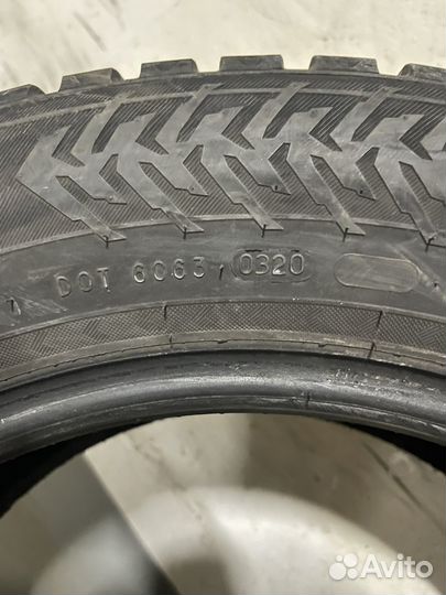 Nokian Tyres Hakkapeliitta 8 SUV 225/60 R17