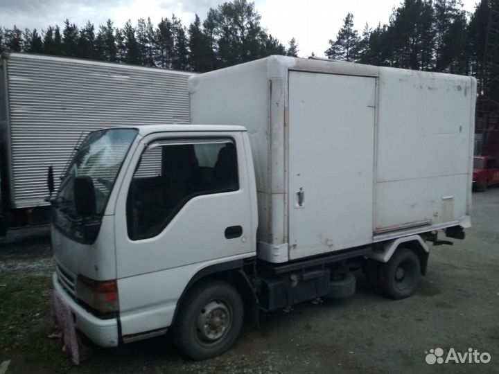 Исузу Эльф по запчастям