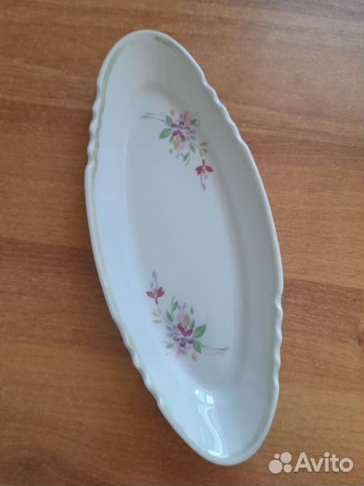 Блюдо весенние цветы