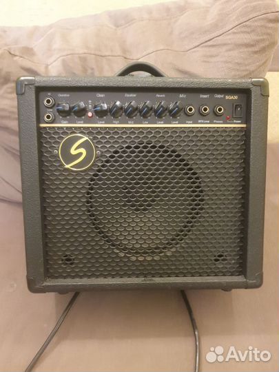 Комбоусилитель