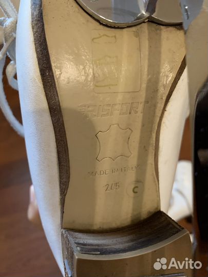 Лезвия Gold Seal 9.25 + коньки Risport RF3 Pro 245